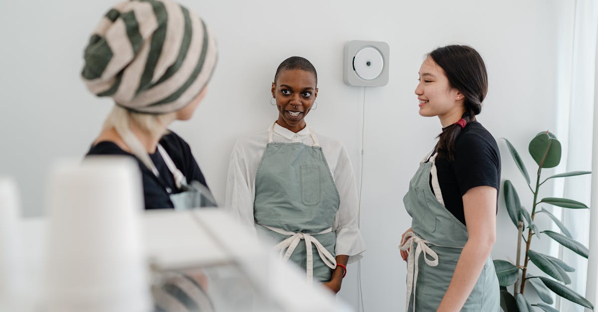 How do I run an ADS in SaaS?