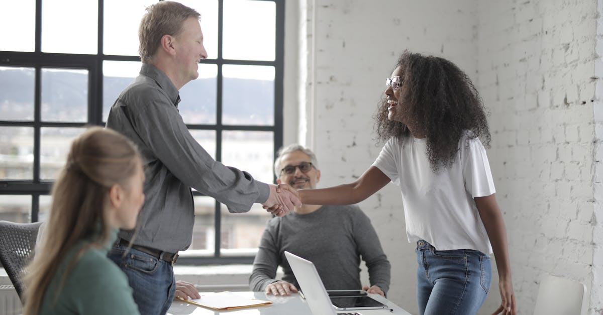 How is SaaS marketing different from digital marketing?